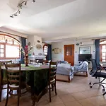 Jacuzzi Pool House Ama5690 Appartement