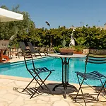 Jacuzzi Pool House Ama5690 Appartement