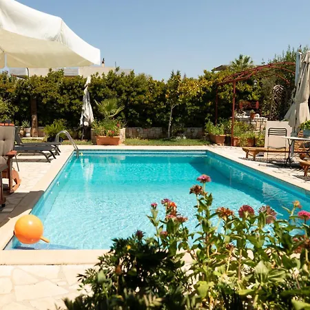 Jacuzzi Pool House Ama5690 Chalkís