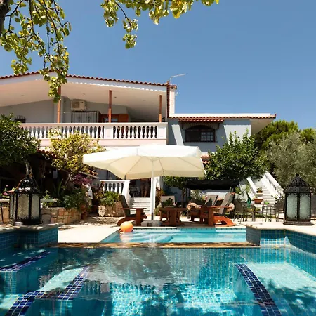 Lägenhet Jacuzzi Pool House Ama5690