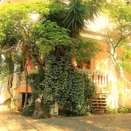 Appartement Jacuzzi Pool House Ama5690 Chalkís