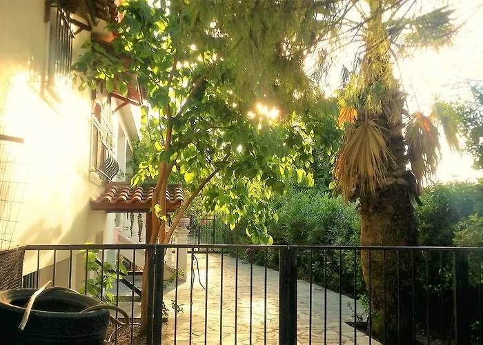 Jacuzzi Pool House Ama5690 Apartment